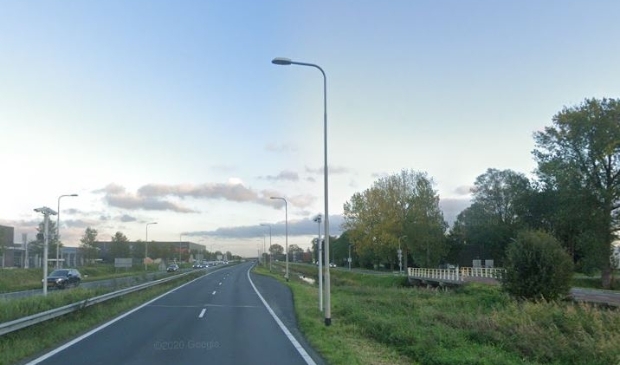 het deel van de N201 waar de tijdelijke afrit wordt aangelegd.