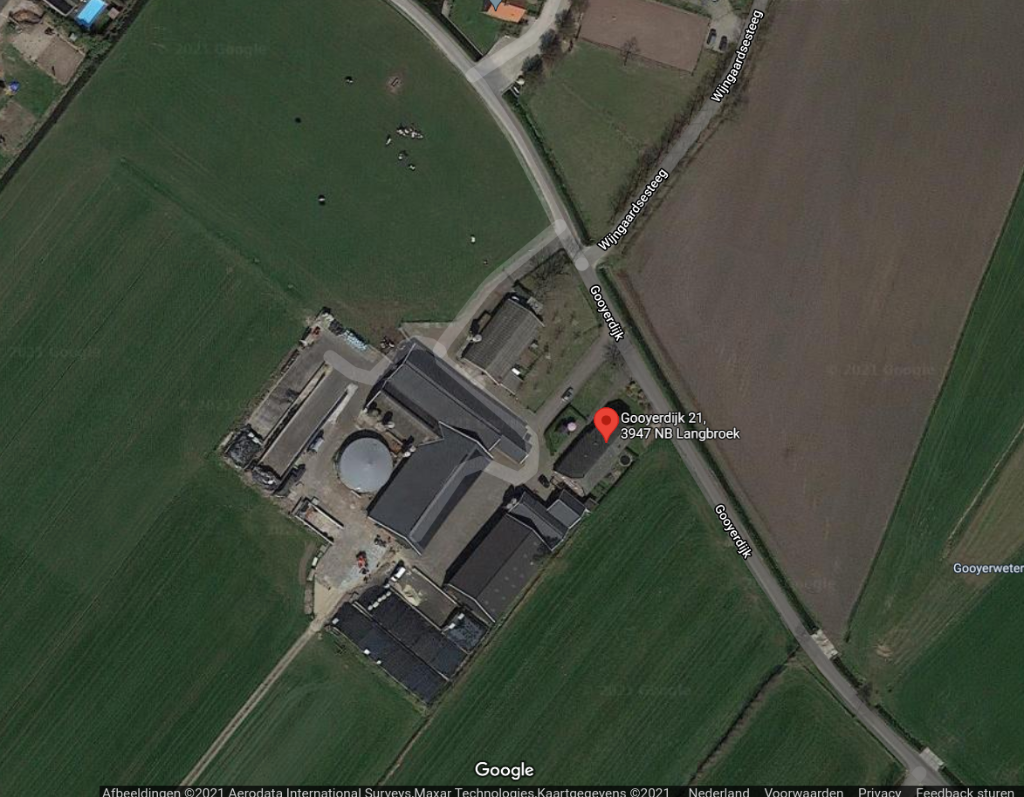 <p>De gemeente wil deze agrariër in Langbroek toestaan om een boerenwindmolen van 26 meter hoog op zijn erf te plaatsen</p>