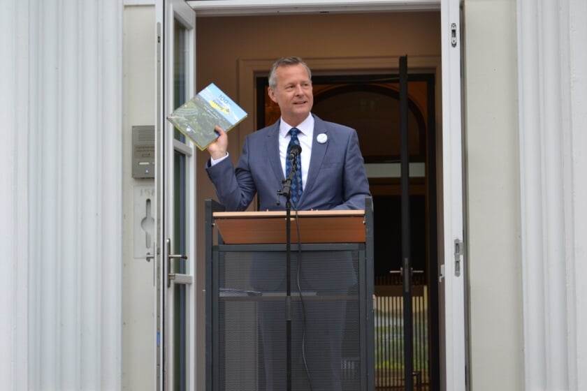 Arthur van Dijk (commissaris van de Koning).