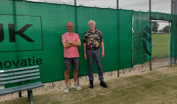 links Joop Middelweerd en rechts Paul Robben