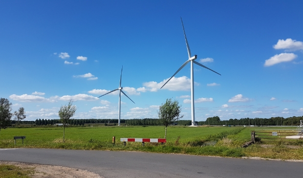 <p>Heuvelrug Energie: ,, We zijn aangewezen op een mix van zon- en windenergie."</p>