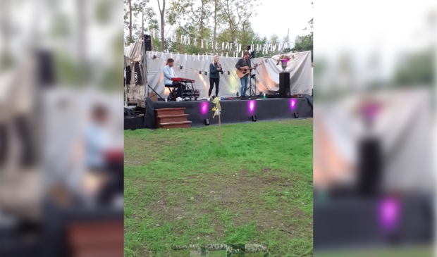 Foto van het tuinconcert van vorig jaar
