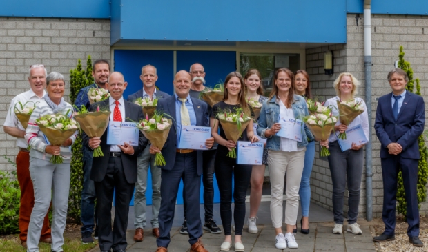 <p>De jubilarissen kwamen voor de huldiging bij elkaar. </p>