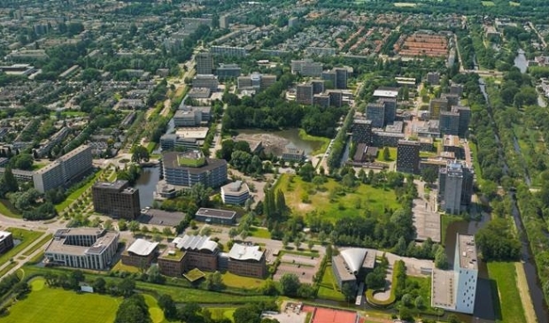 <p>Kantorenwiik Kronenburg vanuit de lucht gezien.</p>