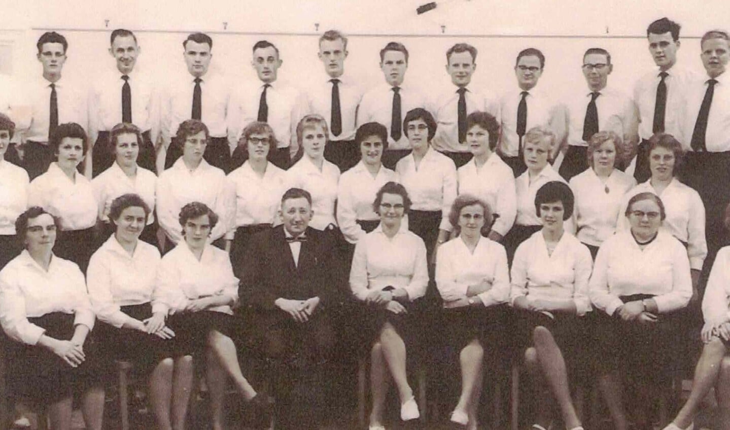 Het koor rond het jaar 1960.