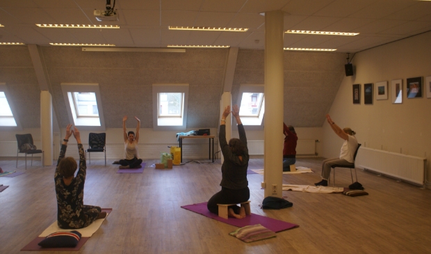 yogales aan mensen met de ziekte van Parkinson