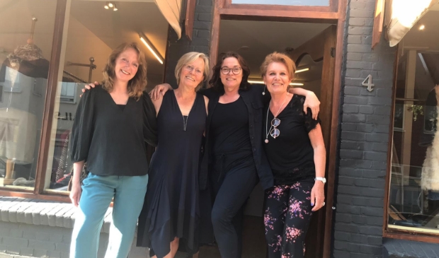 <p>Van links naar rechts: Magda, Tiny, Caroline en Milly.</p>