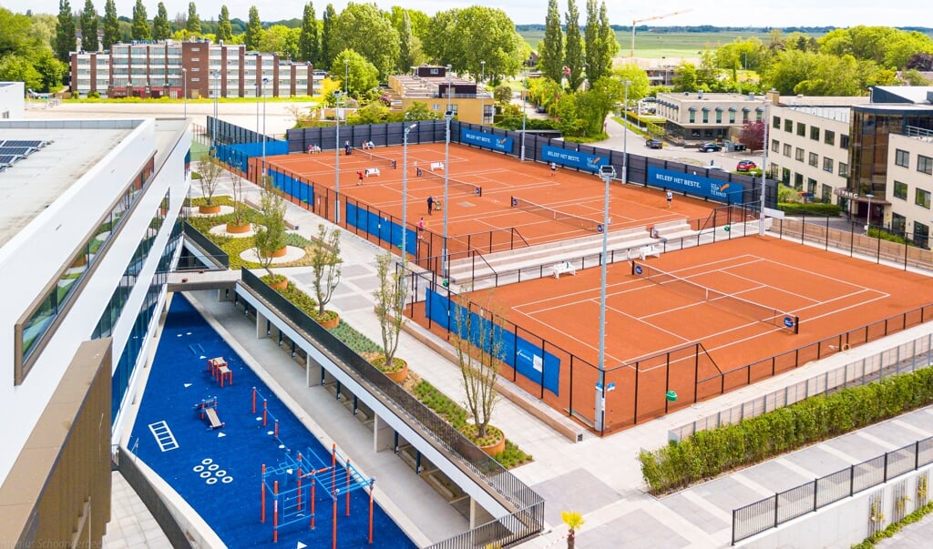 Het sportpark aan de Bovenkerkerweg.