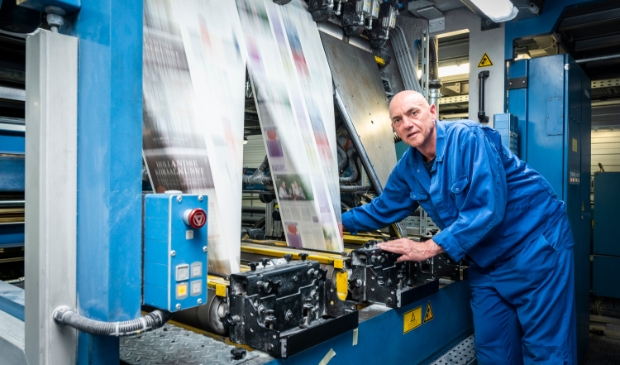 <p>Wekelijks rollen er zo'n 2,5 miljoen kranten van de pers in Barneveld.</p>