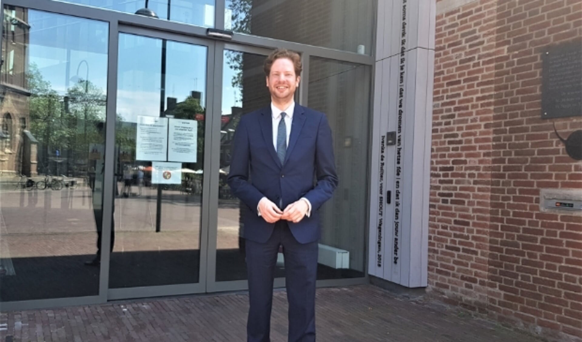 Floor Vermeulen is blij en vereerd met zijn nieuwe functie als burgemeester van Wageningen. (foto: Kees Stap)