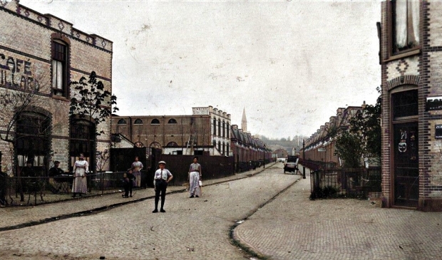 <p>De Verhoevenstraat in 1915. </p>