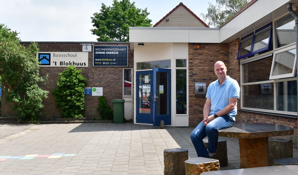 Schooldirecteur Dennis Peek van ’t Blokhuus in Hoevelaken.