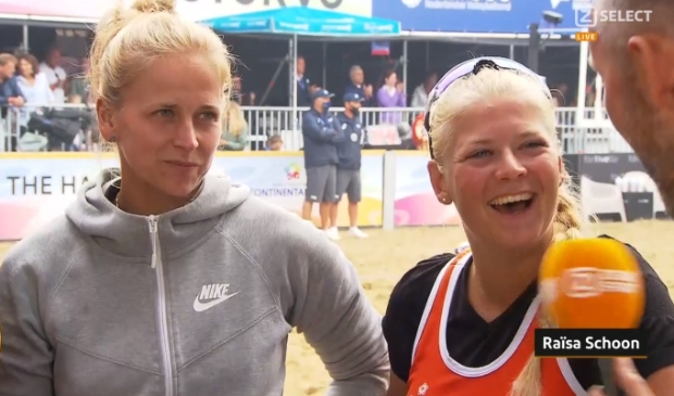 Raïsa Schoon wordt direct na de beslissende overwinning geïnterviewd bij Ziggo Sport