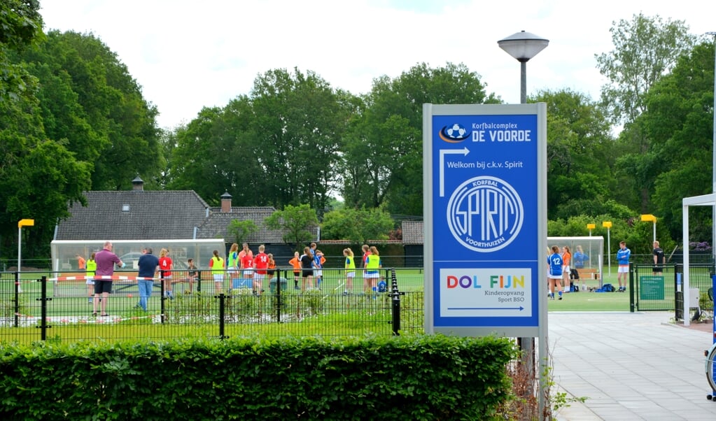 De officiële opening van korfbalcomplex De Voorde is zaterdag.