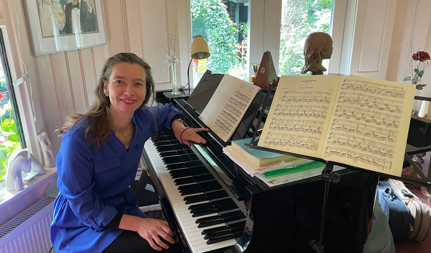 Alt Anne-Marieke Evers is zaterdag één van de vier solisten.