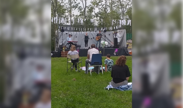 Impressie van het tuinconcert van vorig jaar