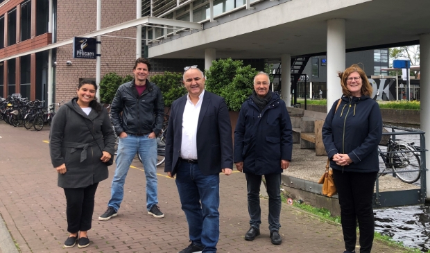 <p>De werkgroep: Meryem Cimen (d66), Peter van Kessel (VVD), Mostapha El Aïchi (CDA), Ibrahim Yerden (PvdA) en Els Booms (CU) </p>