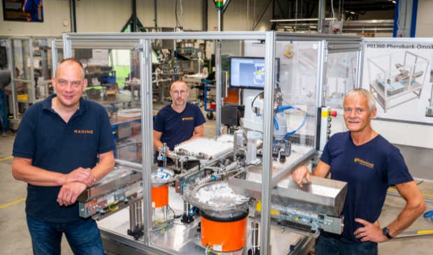 <p>De creatieve machinebouwers van Radine in Barneveld zoeken versterking. </p>