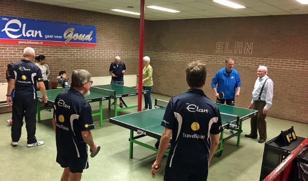 <p>Bij Oldstars tafeltennis worden ook andere beweegvormen aangeboden.</p>