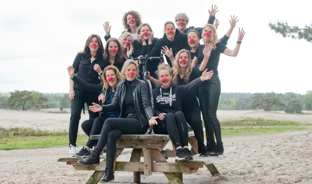 <p>De Racing Royals hebben hun feestneus maar alvast opgezet voor een serieuze actie.</p>
