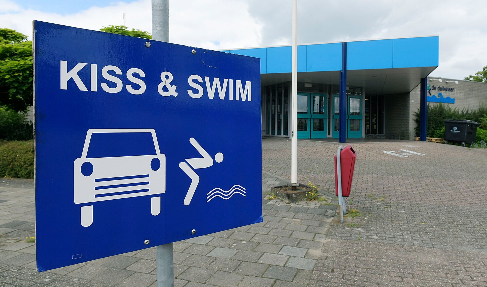 De zwemlessen gaan wel ten koste van de reguliere zwemactiviteiten op zondag in De Duikelaar.