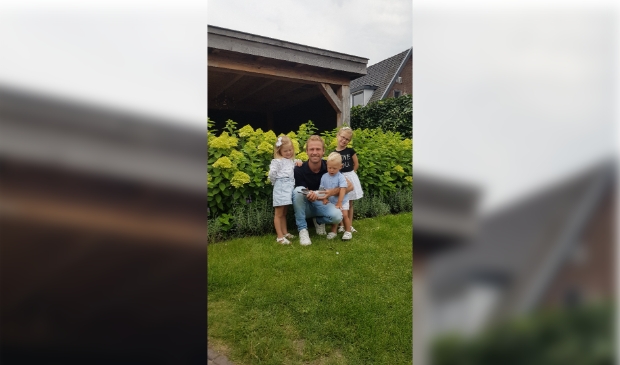 Christiaan van Ginkel samen met alles waar hij trots op is