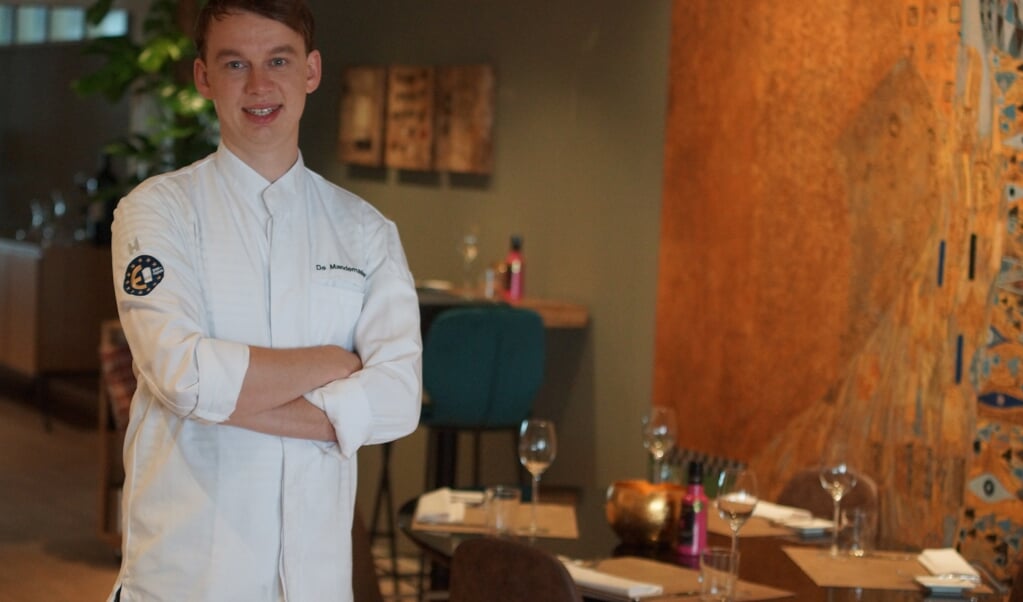 Sander de Vette is pas 26 jaar, maar hij wist zich toch al te plaatsen voor een internationale kookwedstrijd in Parijs. 