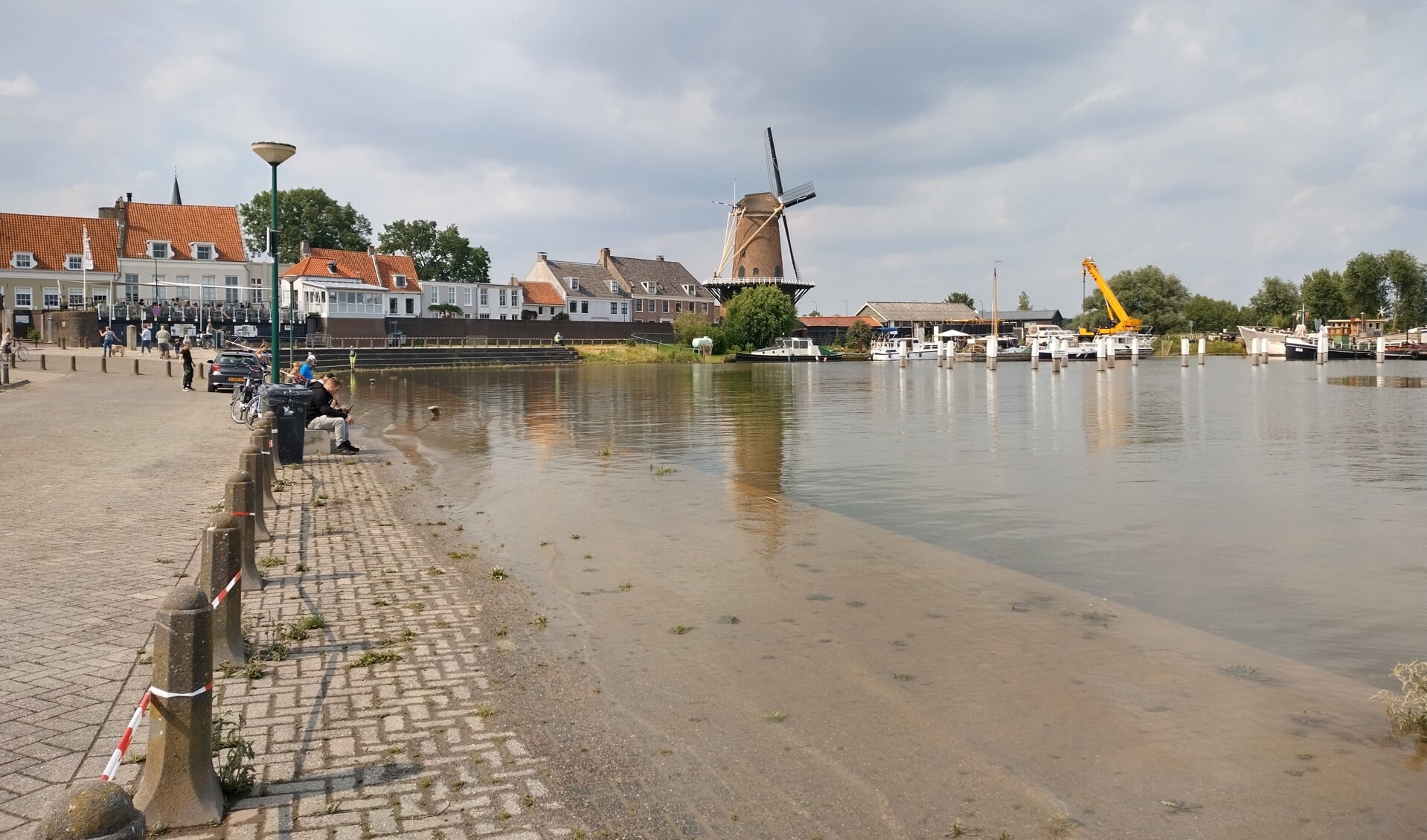 Wijk bij Duurstede en het terugtrekkende water (21 juli 2021)