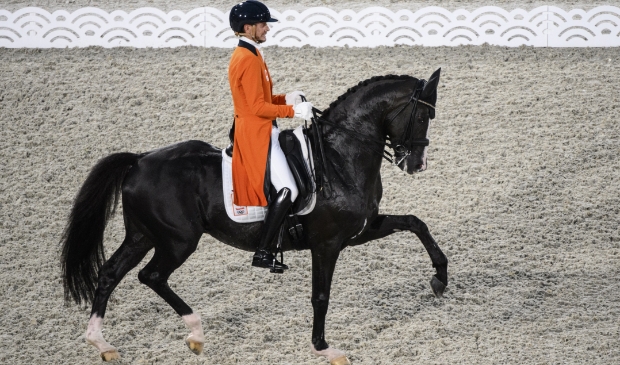 <p>Edward Gal, één van de pupillen van Alex van Silfhout, in actie in Tokio.</p>