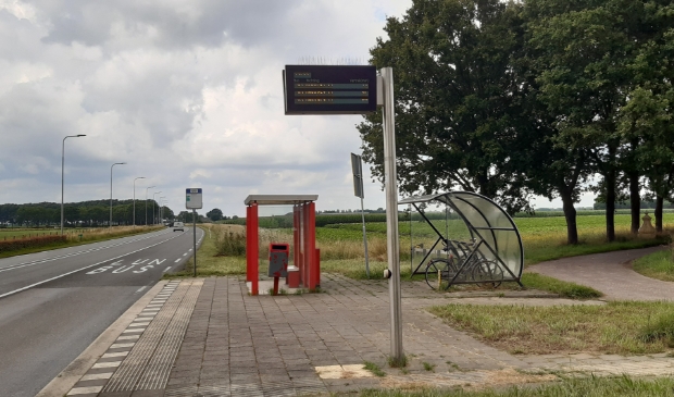 Bushalte bij Werkhoven waar voor corona bus 241 nog stopte