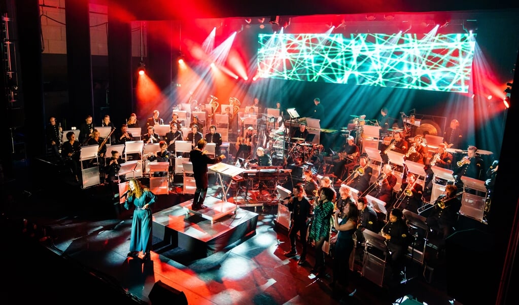 Het Orkest van de Koninklijke Luchtmacht speelt op 2 september in Cabrio. Het concert wordt aangeboden door Centrum Mens en Luchtvaart in Soesterberg.