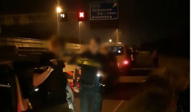Een rijstrook van de A15 werd afgezet omdat de verkeersveilligheid in het geding was