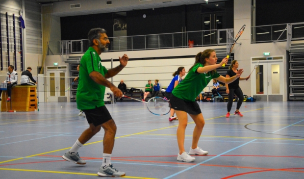 Van beginner tot bloedfanatieke competitiespeler; iedereen kan bij BC Raptim terecht.
