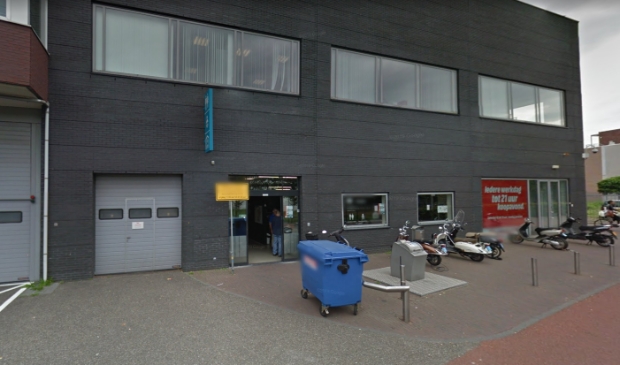 <p>De fietsenstalling en het openbare toilet aan de Marktstraat in het centrum van Ede.</p>