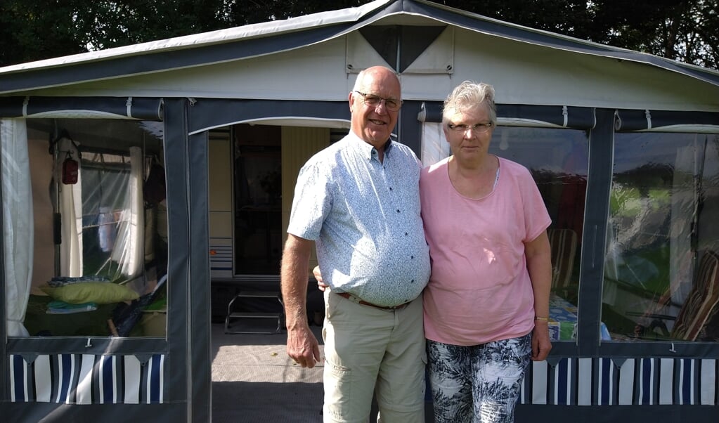 Cora en Mijndert hebben camping de Maaneschijn uitgekozen als proeftuin: ze zijn dit jaar voor het eerst met de caravan op vakantie.