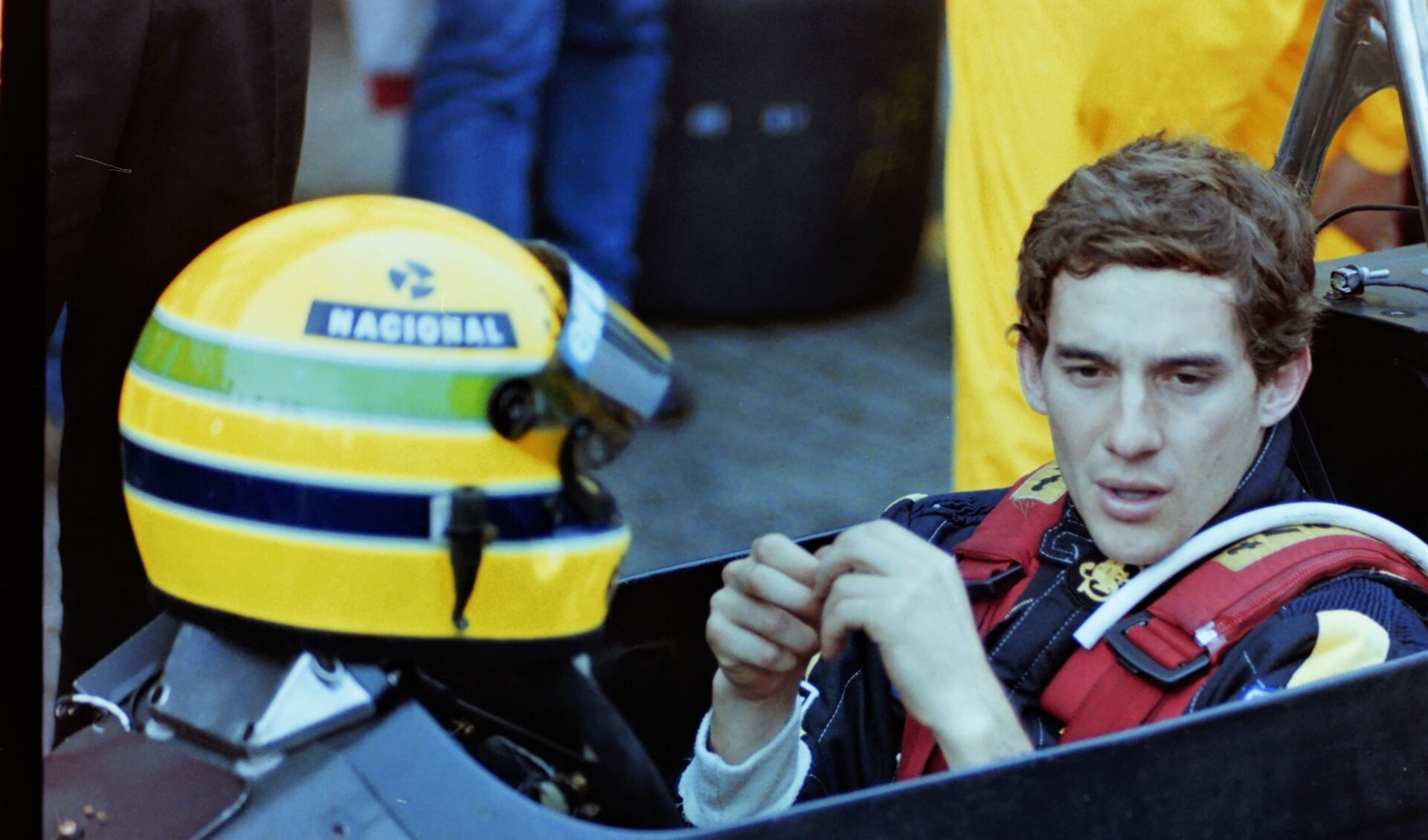 De jonge Ayrton Senna was er in 1984 bij, maar viel met zijn Toleman-Hart na 19 ronden uit met een kapotte motor. 