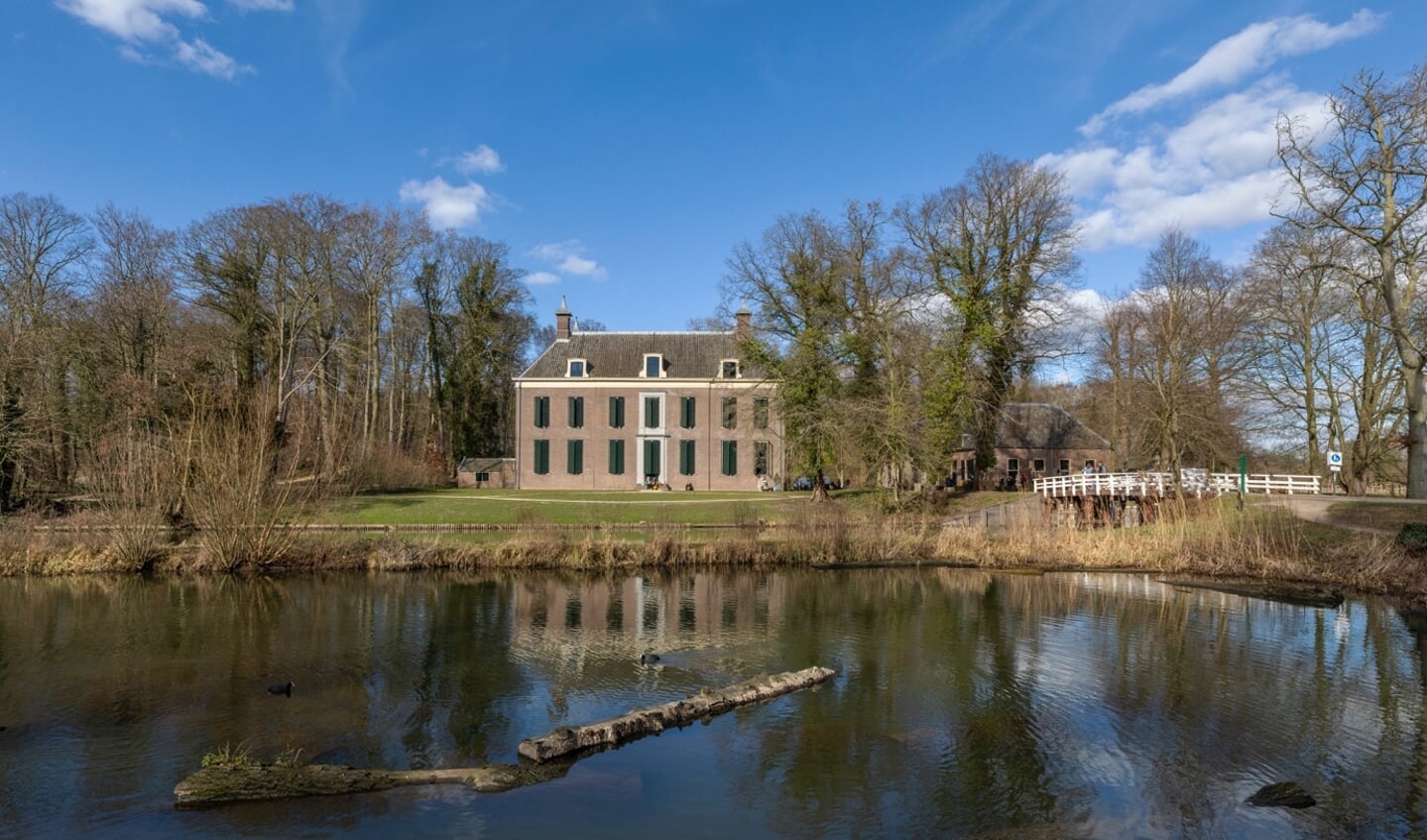 Landhuis Oud Amelisweerd, Koningslaan 9. 