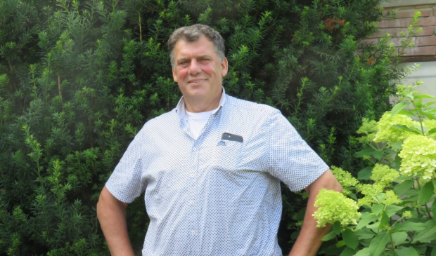 <p>Dirk van Wikselaar zet zich al 40 jaar vol overtuiging in voor uiteenlopende activiteiten in het dorp Harskamp.</p>