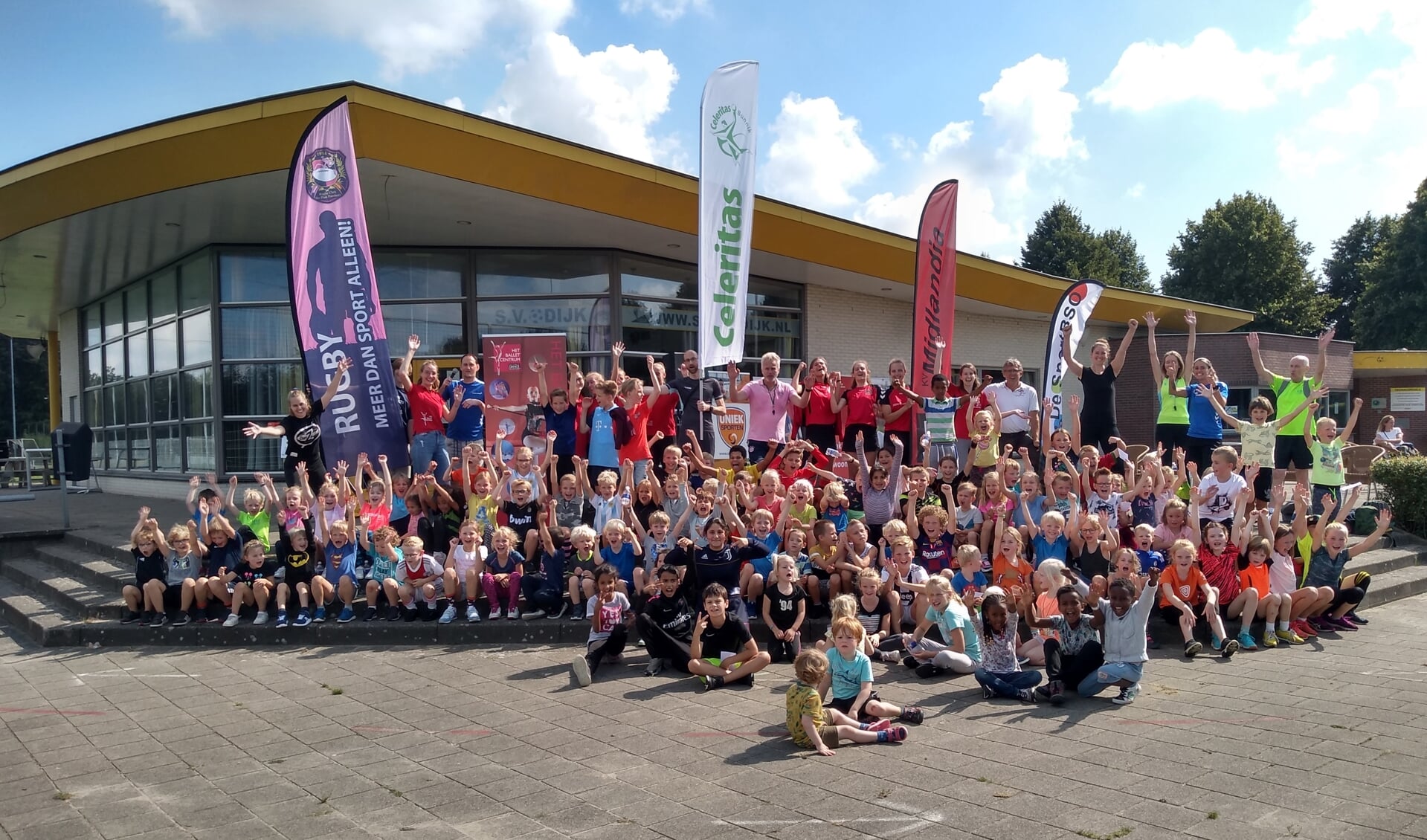 Zo'n 120 kinderen uit Odijk, Bunnik en Werkhoven deden woensdagochtend mee aan de Bunnikse Spelen van Bunnik Beweegt. 
