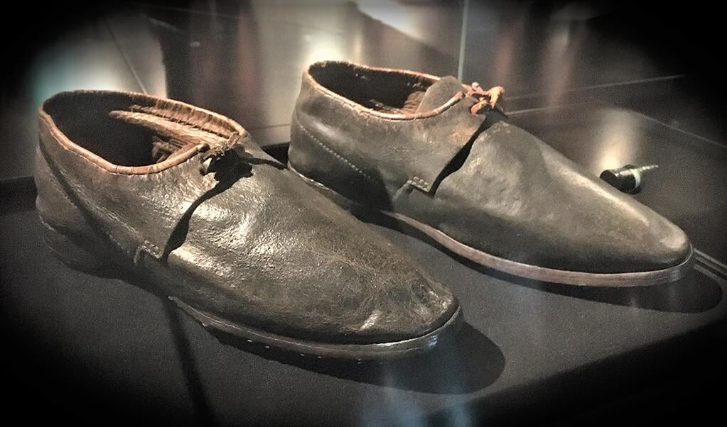 De oudste militaire schoenen als verborgen parels gepresenteerd.