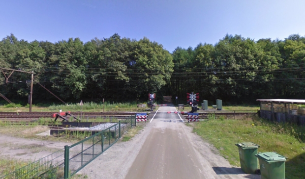 <p>De spoorwegovergang bij de Sysselt gaat binnenkort dicht voor autoverkeer.</p>