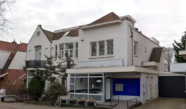 <p>Het pand aan de Amsterdamseweg 533 in maart 2021.</p>