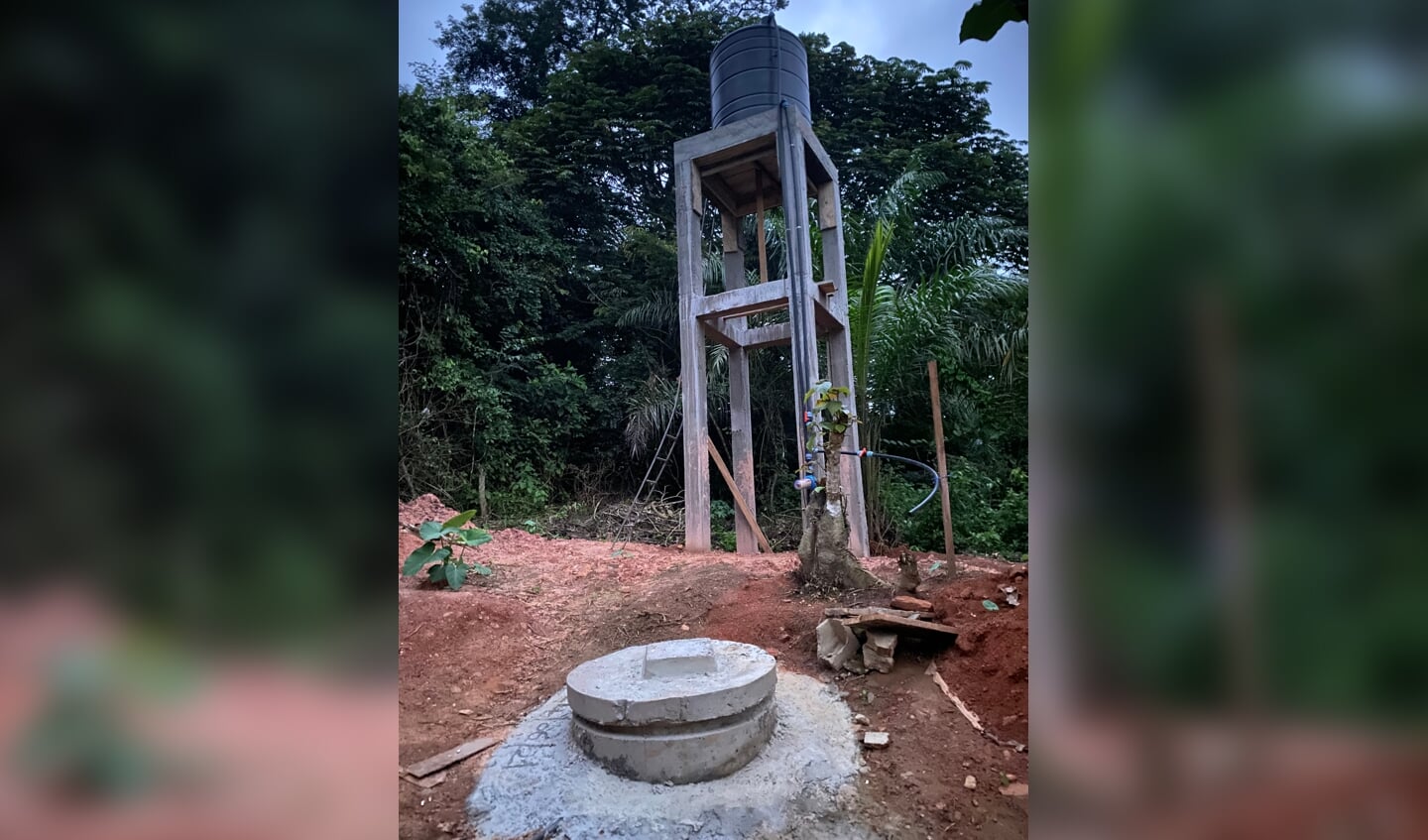 Waterput geslagen deze zomer in Omeng, Kameroen