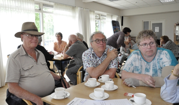 Een drukbezochte bijeenkomst van Koffie, Cake en WMO