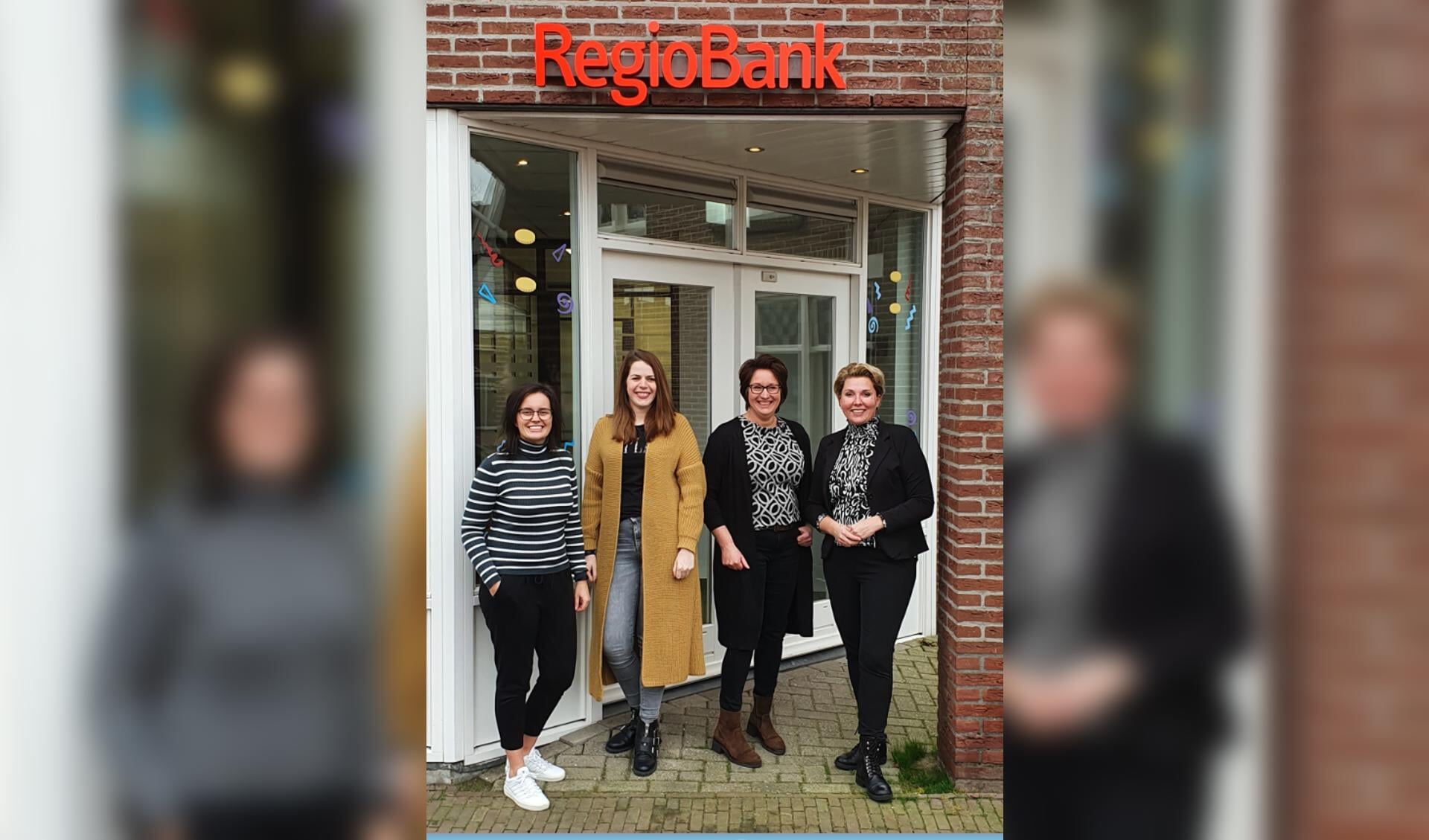 De medewerkers van Regiobank in Lunteren. 