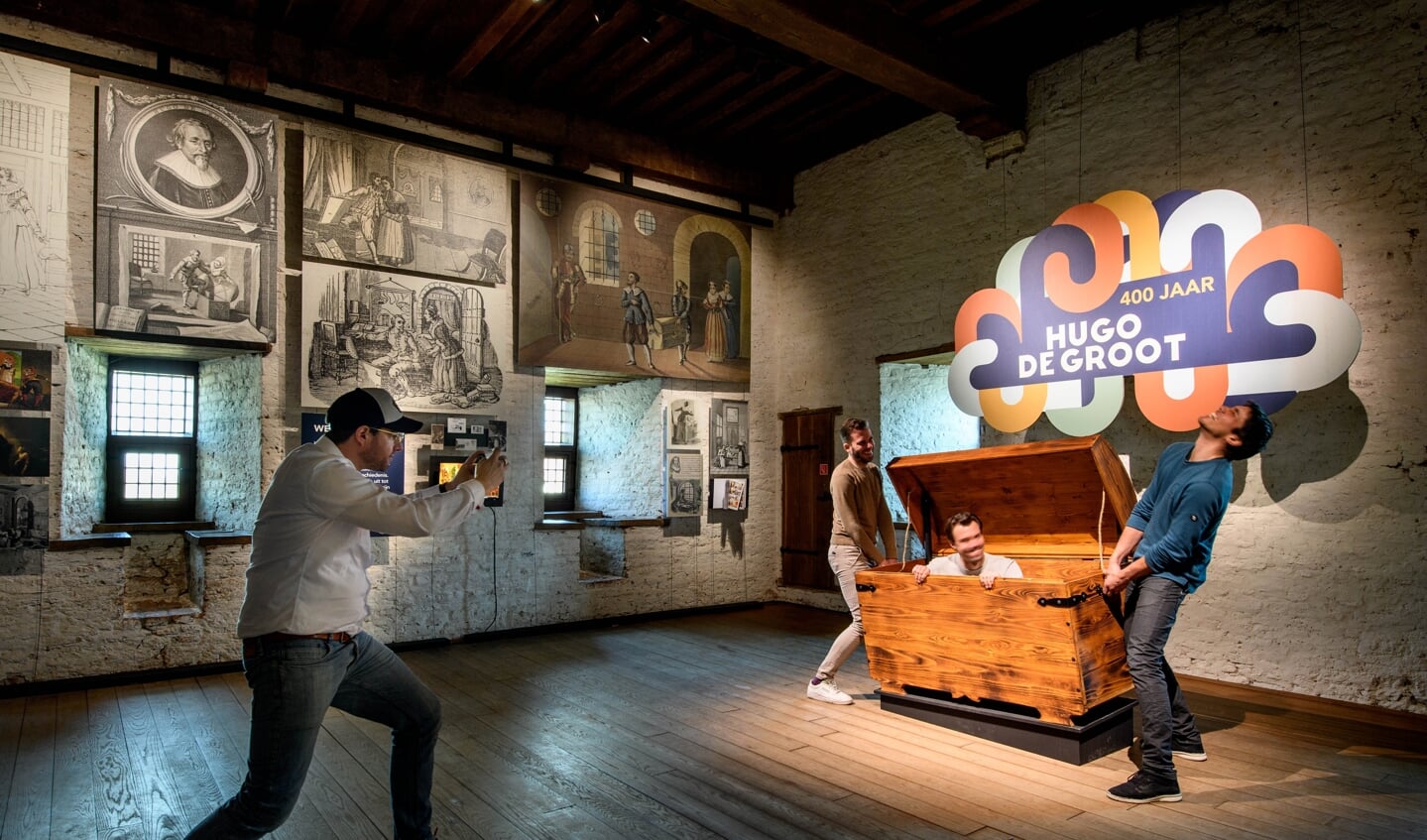 Op Slot Loevestein is een expositie ingericht over 400 jaar Hugo de Groot