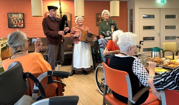 De "Elckerlyc speellieden"