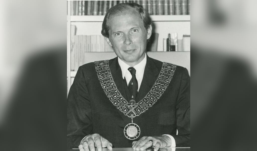 Pieter Beelaerts van Blokland, burgemeester van Amstelveen van 1971-1977.