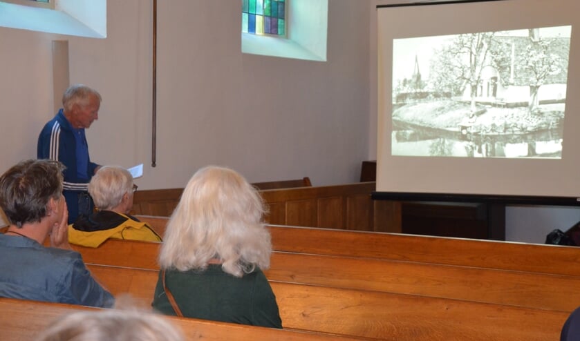 De lezing van Wim van Amerongen in Overlangbroek