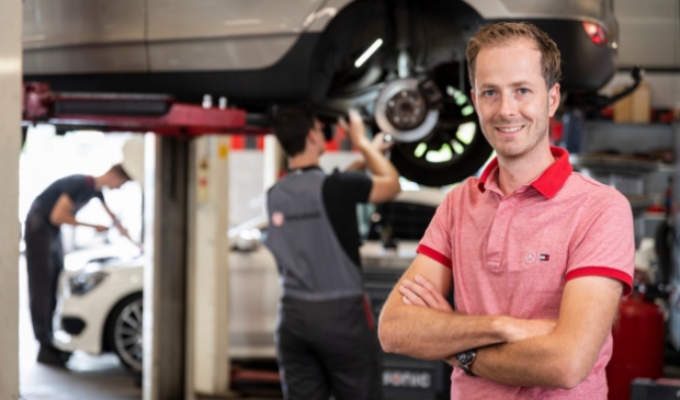 <p>Steven van Kranenburg zoekt een nieuwe collega.</p>